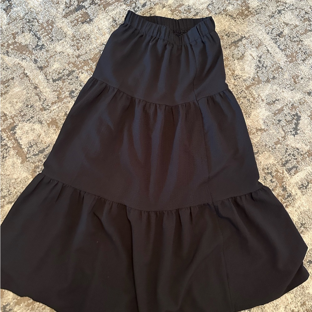 Elegant Black Women's Skirt